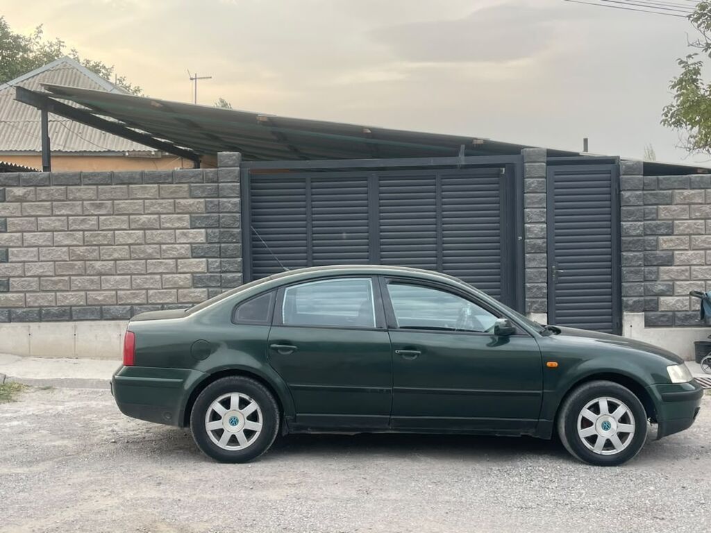 Volkswagen Passat: 1997 г., 1.7 л, Механика, Бензин, Седан: фото 4