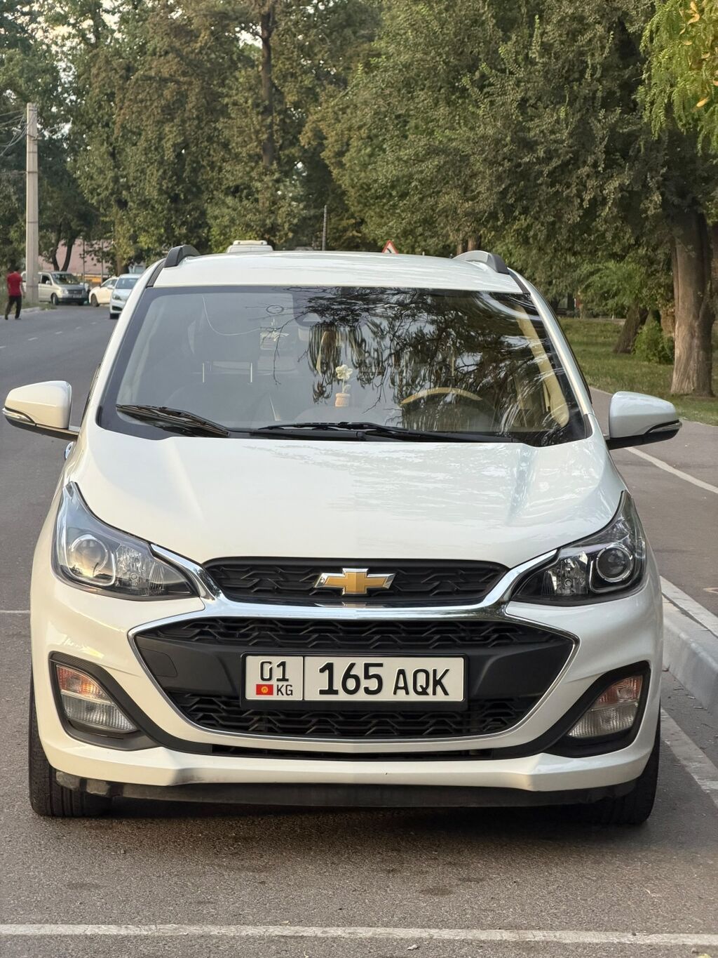Chevrolet Spark: 2016 г., 1 л, Автомат, Бензин, Хэтчбэк: фото 4