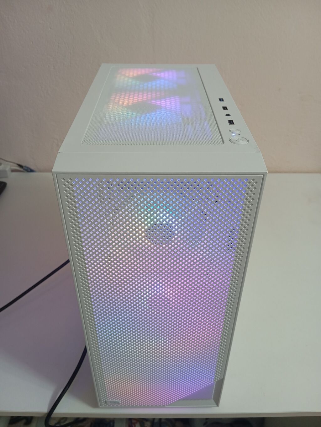 Продается Игровой/рабочий ПК Windows 11 Pro Материнская Плата Gigabyte: фото 2