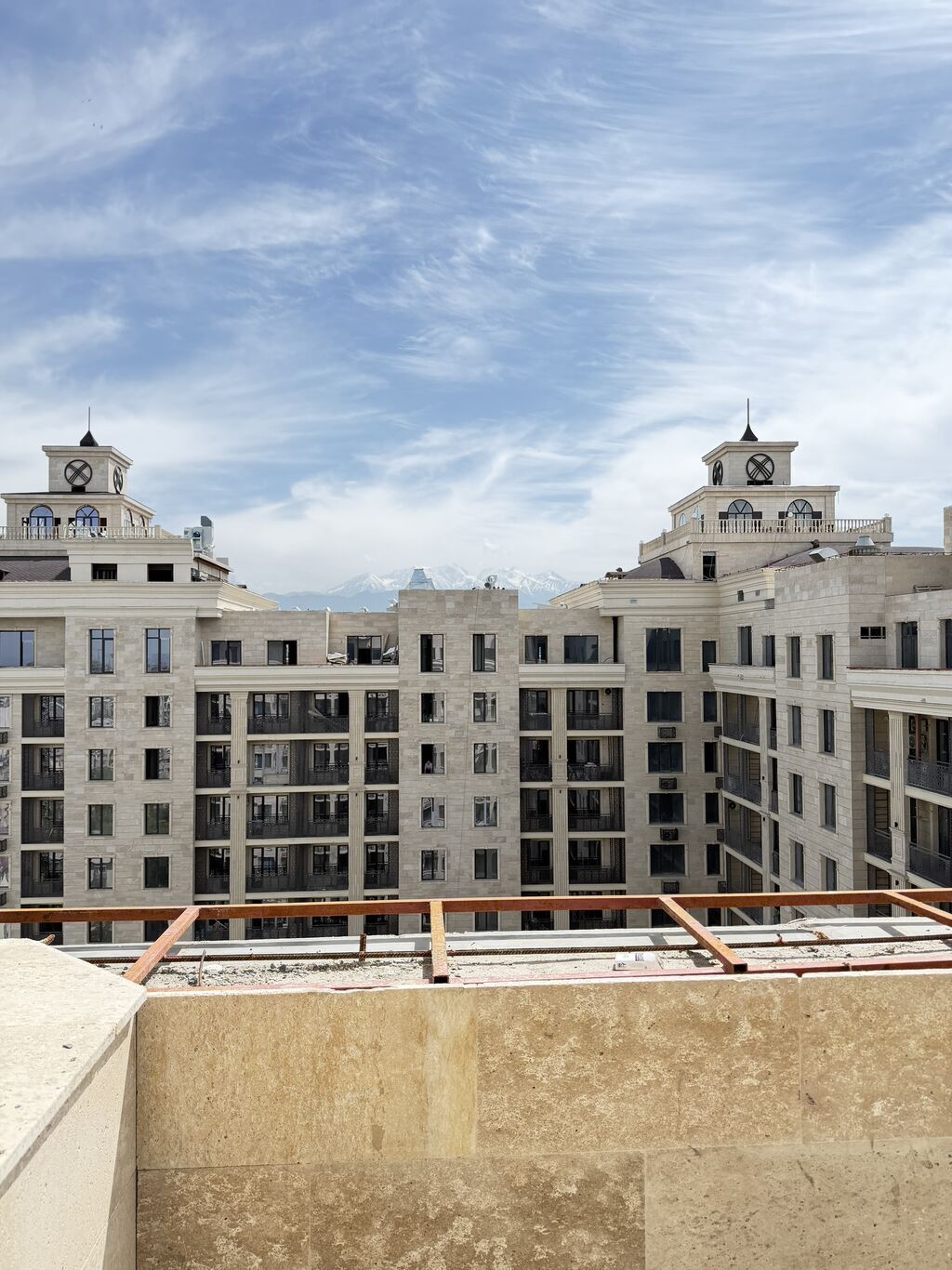 3 комнаты, 107 м², Элитка, 13 этаж, ПСО (под самоотделку)