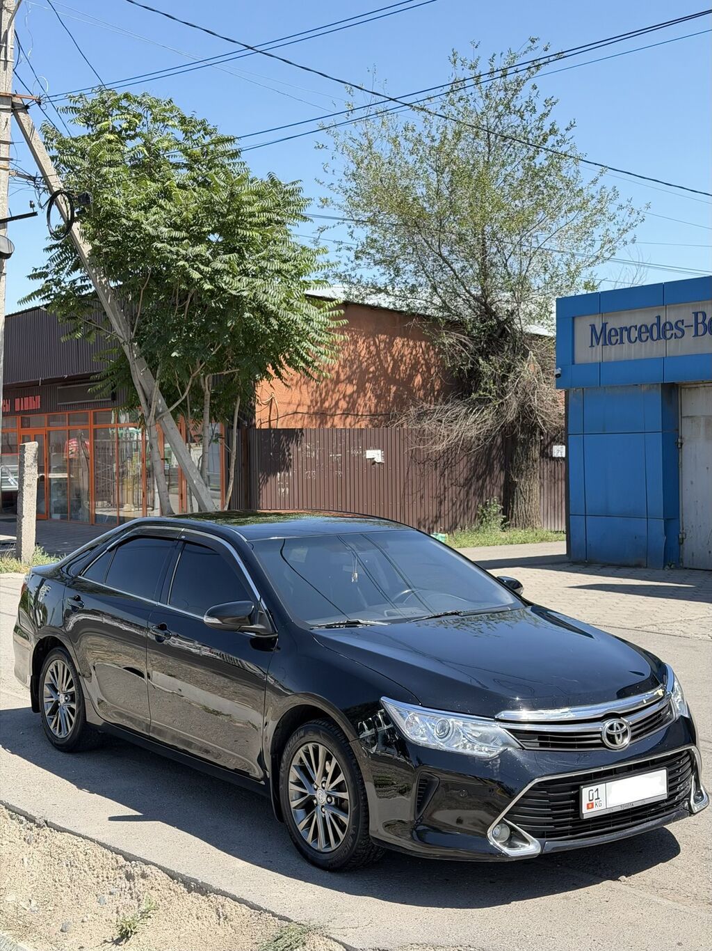 Toyota Camry: 2016 г., 2 л, Автомат, Бензин, Седан: фото 2