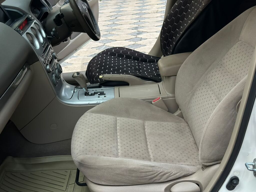Mazda Atenza: 2003 г., 2.3 л, Автомат, Бензин, Седан: фото 8