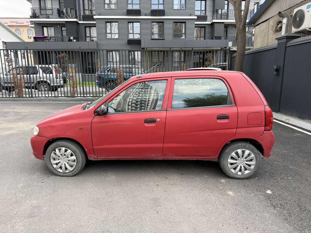 Suzuki Alto: 2005 г., 1.1 л, Механика, Бензин, Хэтчбэк — фото 2