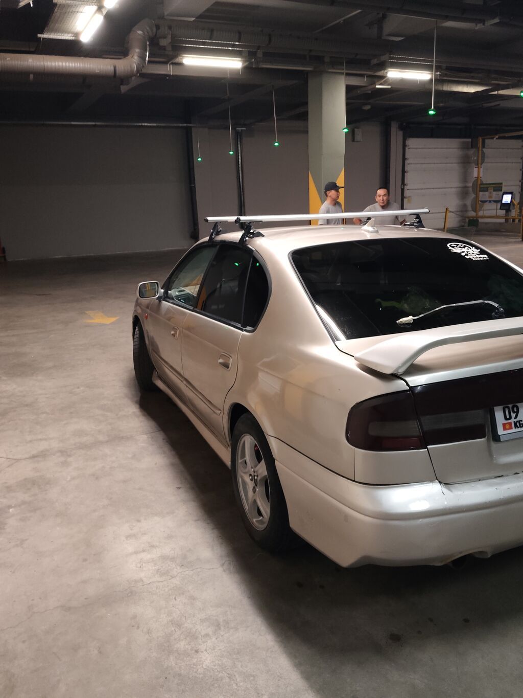 Subaru Legacy: 1999 г., 2 л, Автомат, Бензин, Седан: фото 4