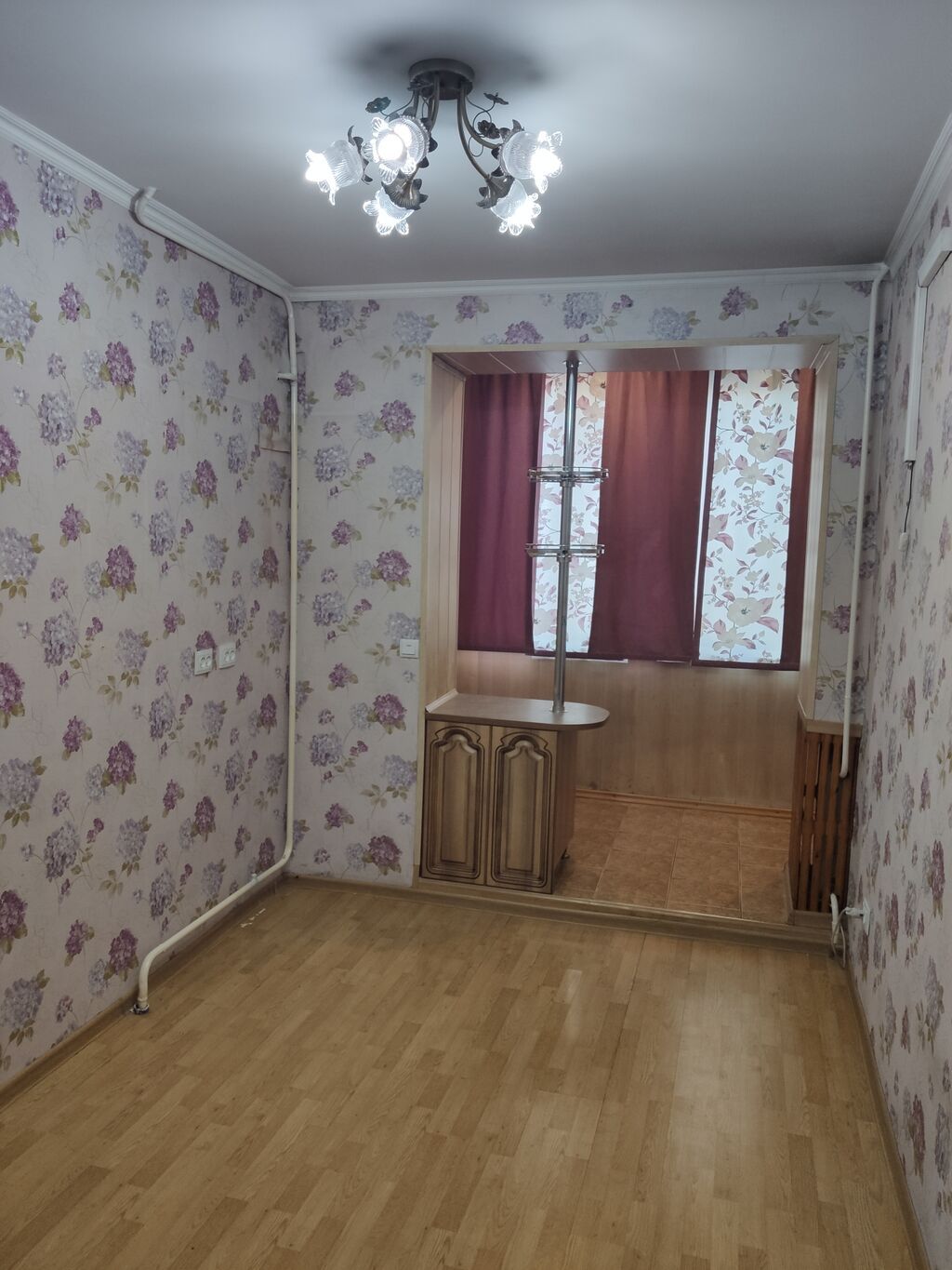 3 комнаты, 79 м², Бишкек Парк ТРЦ Индивидуалка, 4 этаж, Старый ремонт: фото 8