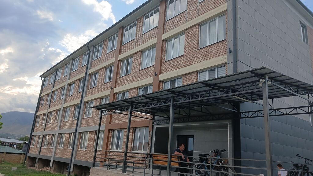 Просторная светлая квартира в современном малоквартирном доме: фото 2
