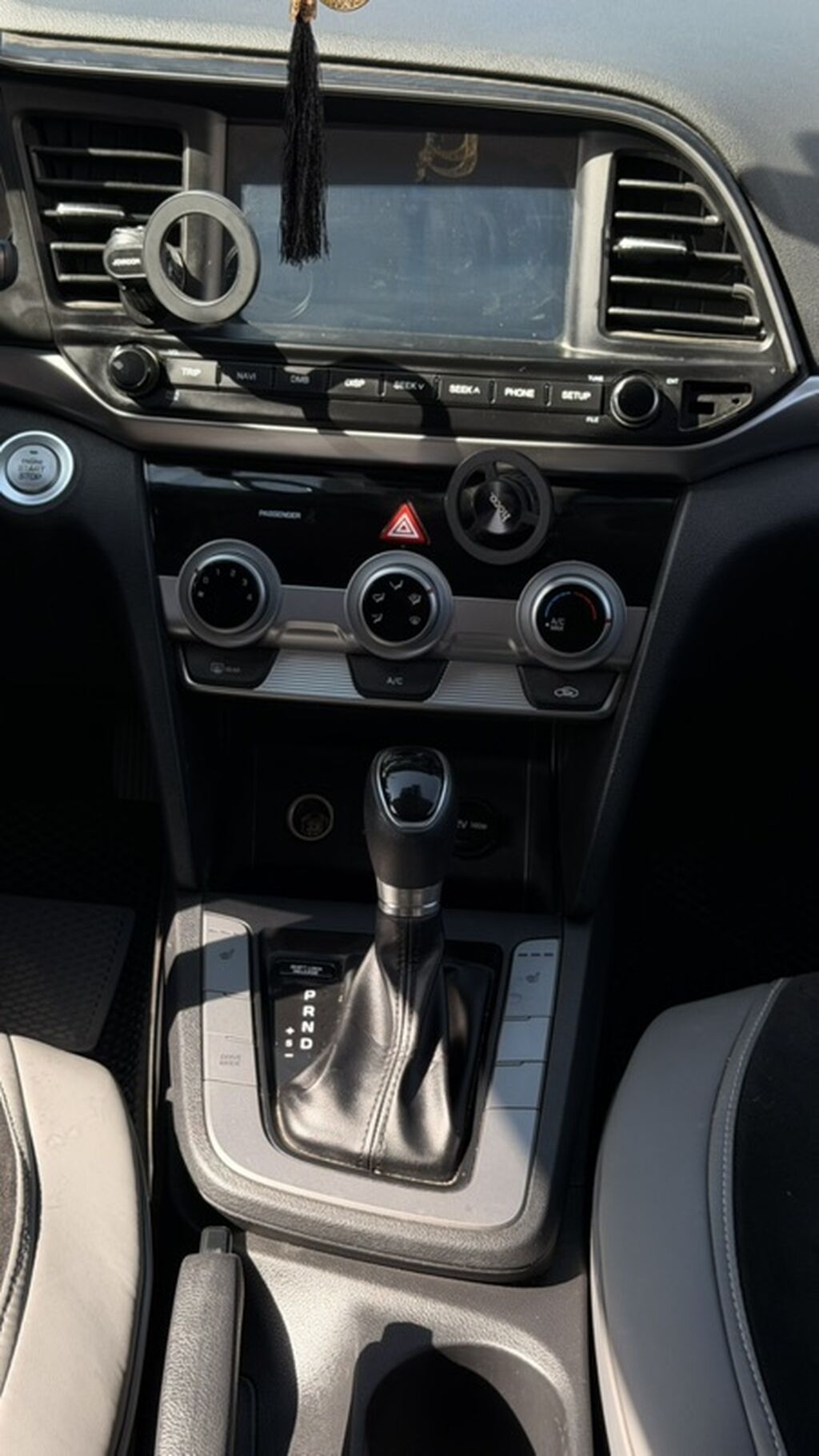 Hyundai Avante: 2019 г., 1.6 л, Автомат, Бензин, Седан: фото 8