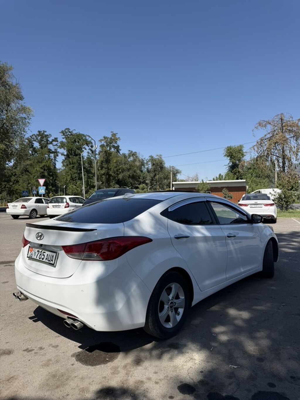 Hyundai Elantra: 2014 г., 1.6 л, Автомат, Бензин, Седан: фото 2