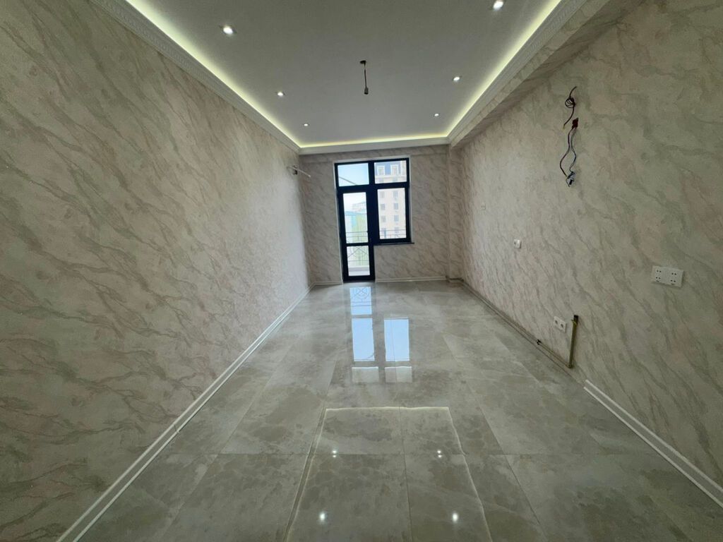 3 otaqlı, Yeni tikili, 148 kv. m
