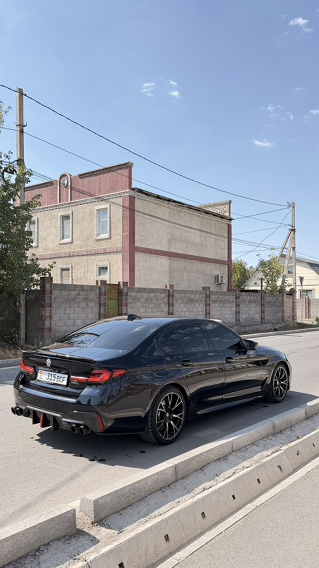 BMW 5 series: 2022 г., 2 л, Автомат, Бензин, Седан: фото 3