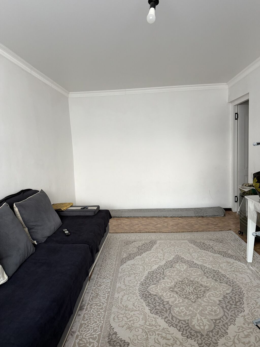 Продам 2-комн. квартиру, 52 м², 4 мкр, 4 этаж: фото 2