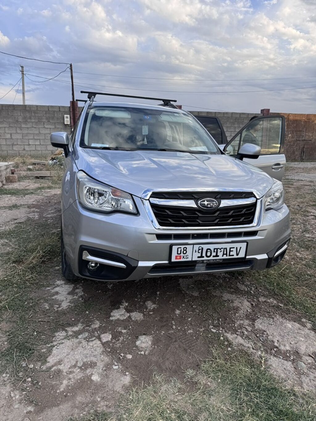 Subaru Forester: 2017 г., Бензин, Кроссовер: фото 3