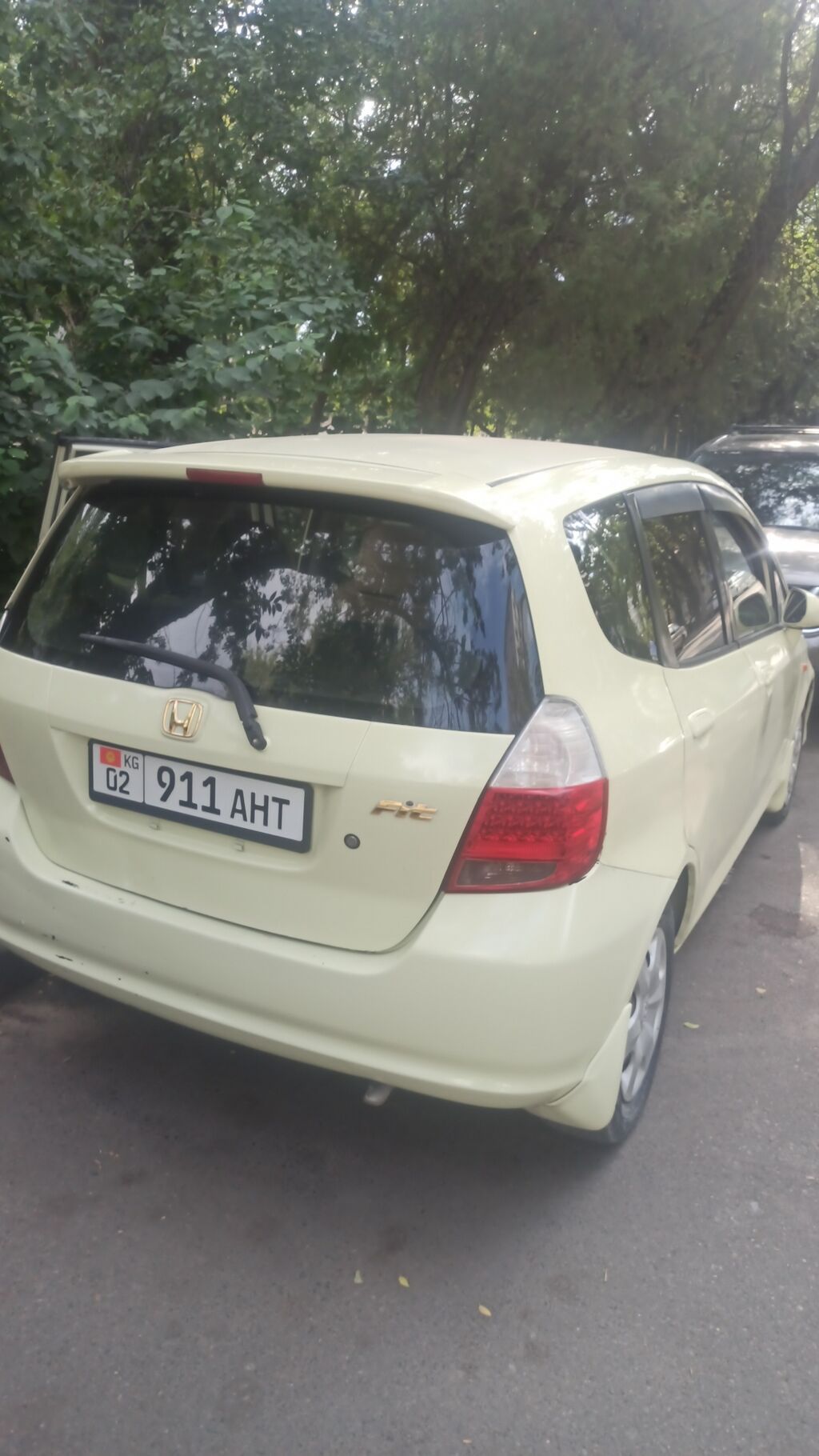Honda Fit: 2003 г., 1.3 л, Автомат, Бензин, Хэтчбэк: фото 2