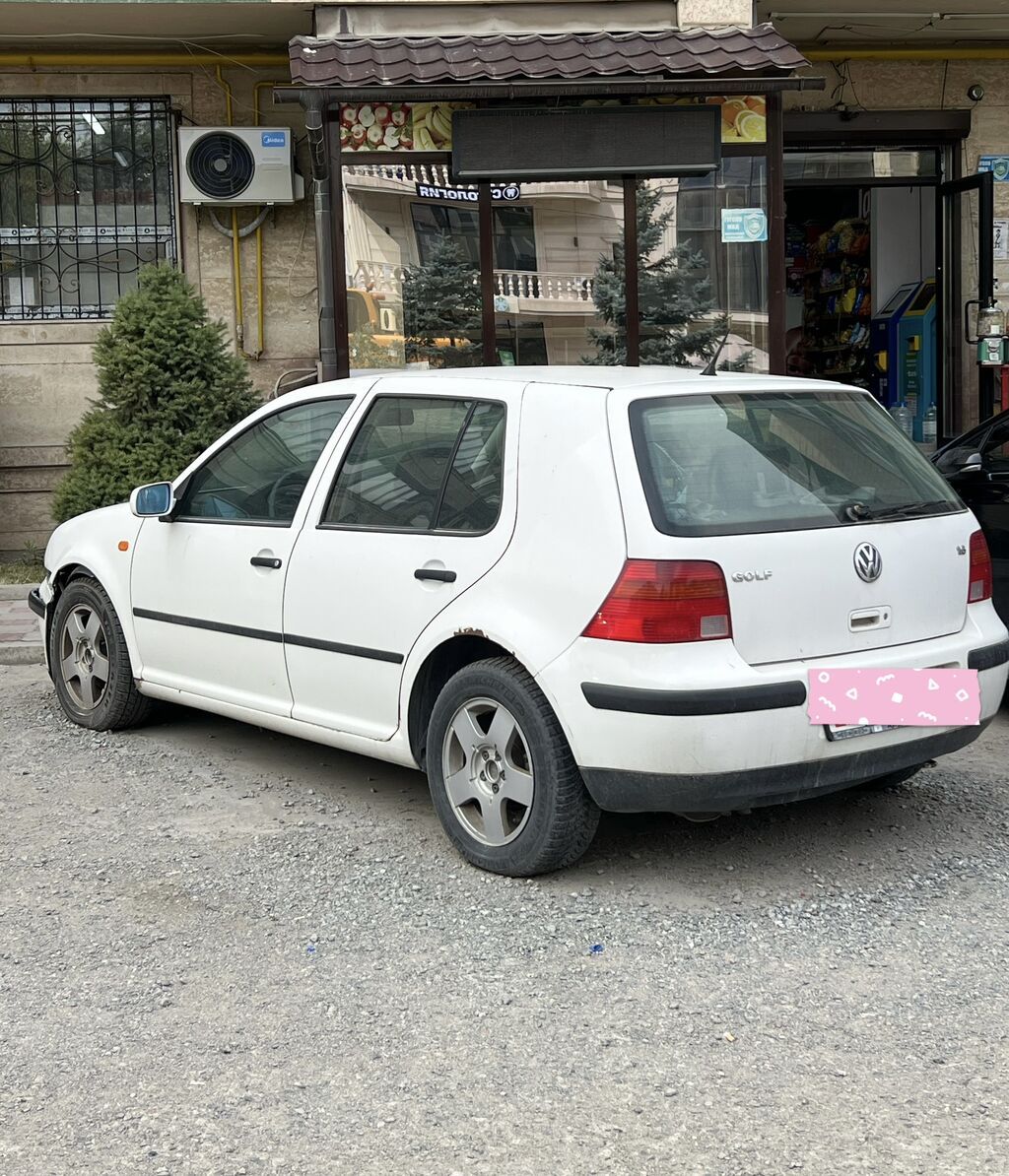 Volkswagen Golf: 1998 г., 1.6 л, Автомат, Хэтчбэк: фото 2