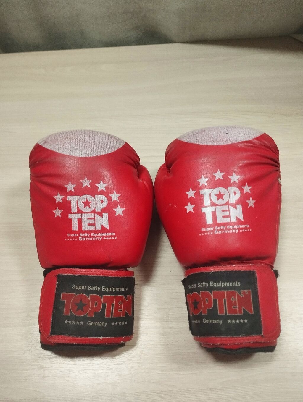 Боксерские перчатки TOP TEN (Germany), красные. 10oz - Серия: Super: фото 1