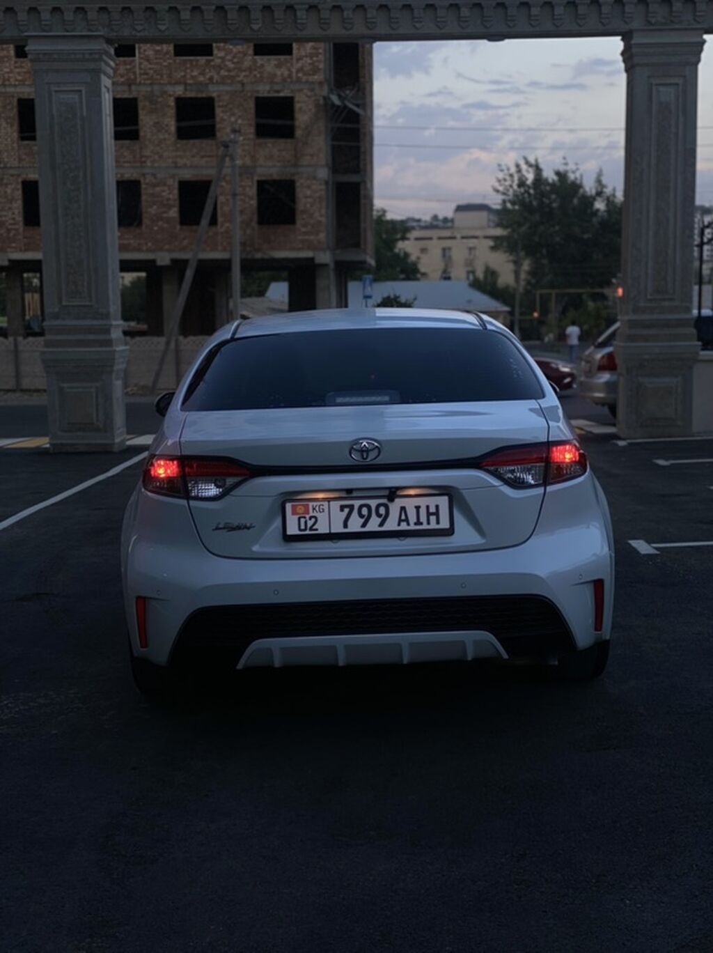 Toyota Corolla: 2021 г., 1.2 л, Автомат, Бензин, Седан: фото 3