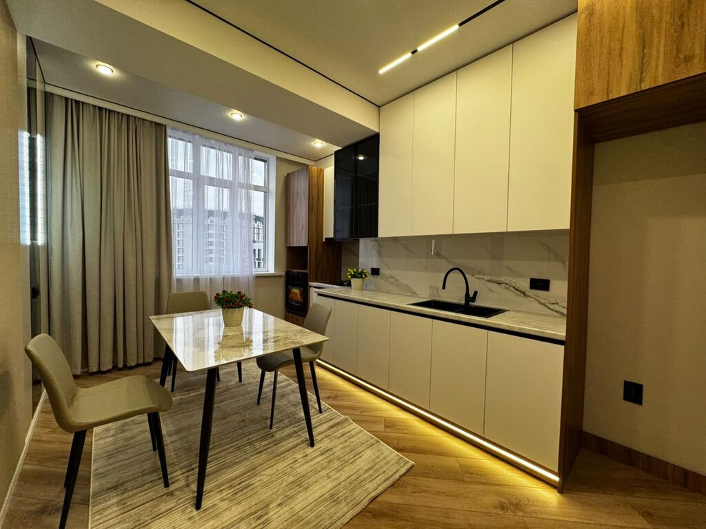 2 комнаты, 70 м², Нижний Джал (Джал-23) Элитка, 9 этаж, Дизайнерский ремонт: фото 2