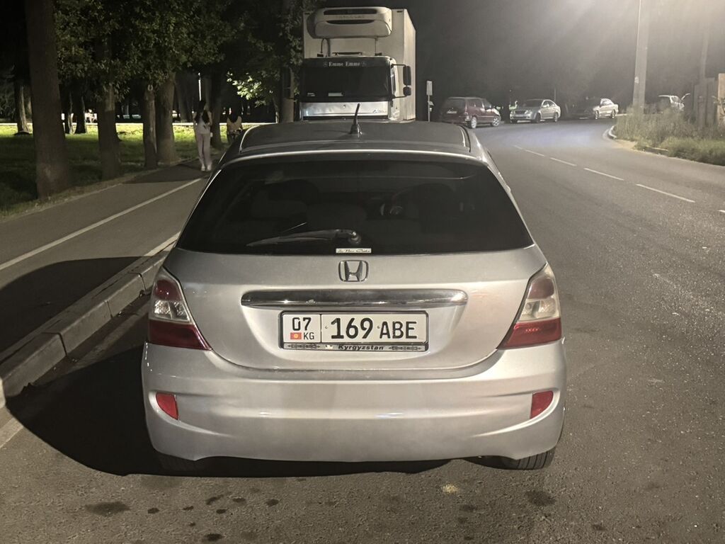 Honda Civic: 2004 г., 1.7 л, Вариатор, Бензин, Хэтчбэк: фото 6