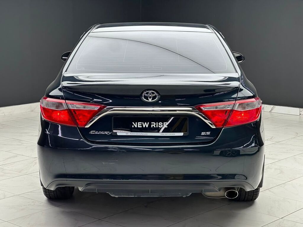 Toyota Camry: 2017 г., 2.5 л, Автомат, Бензин, Седан: фото 4