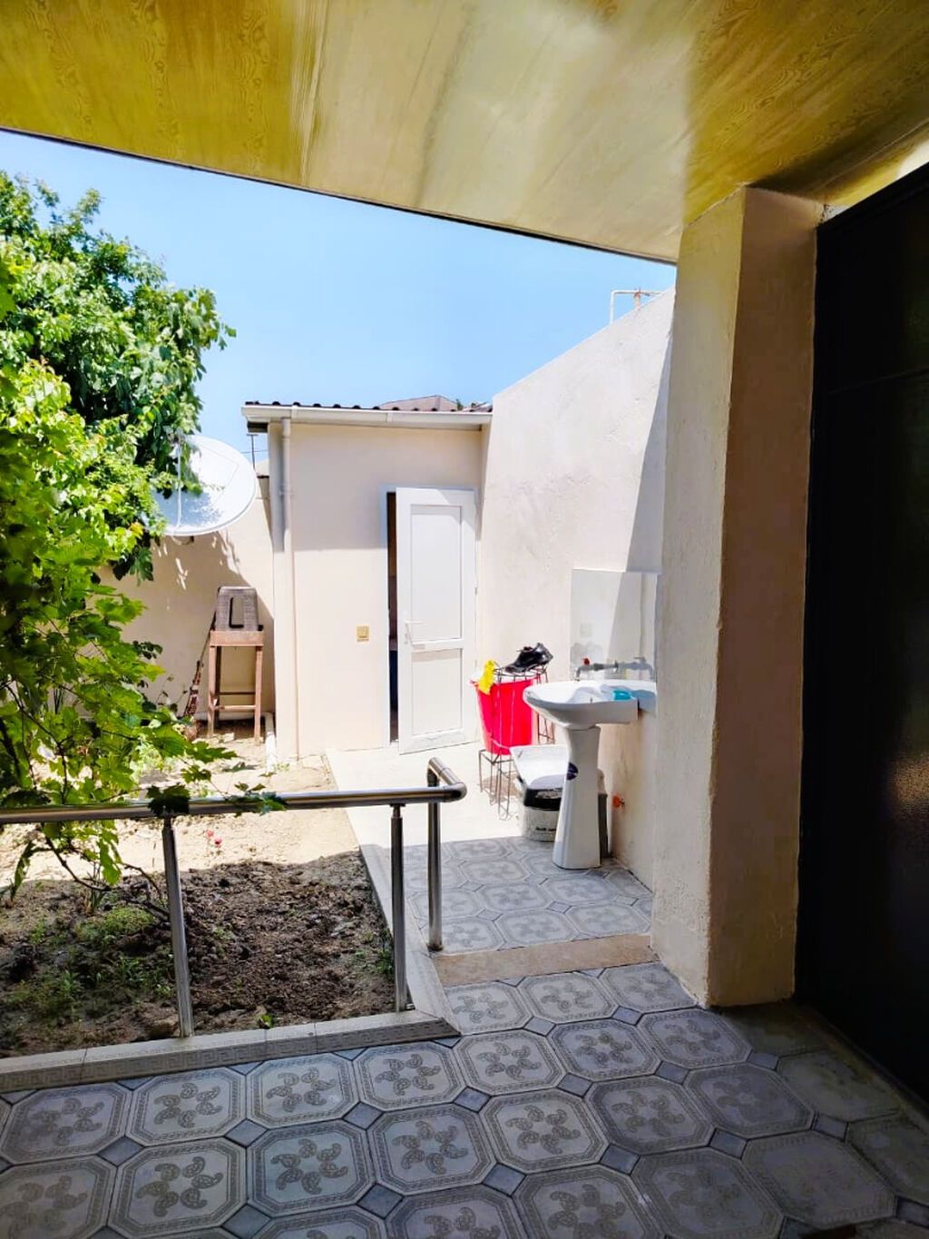 4 otaqlı, 71 kv. m, Yeni təmirli