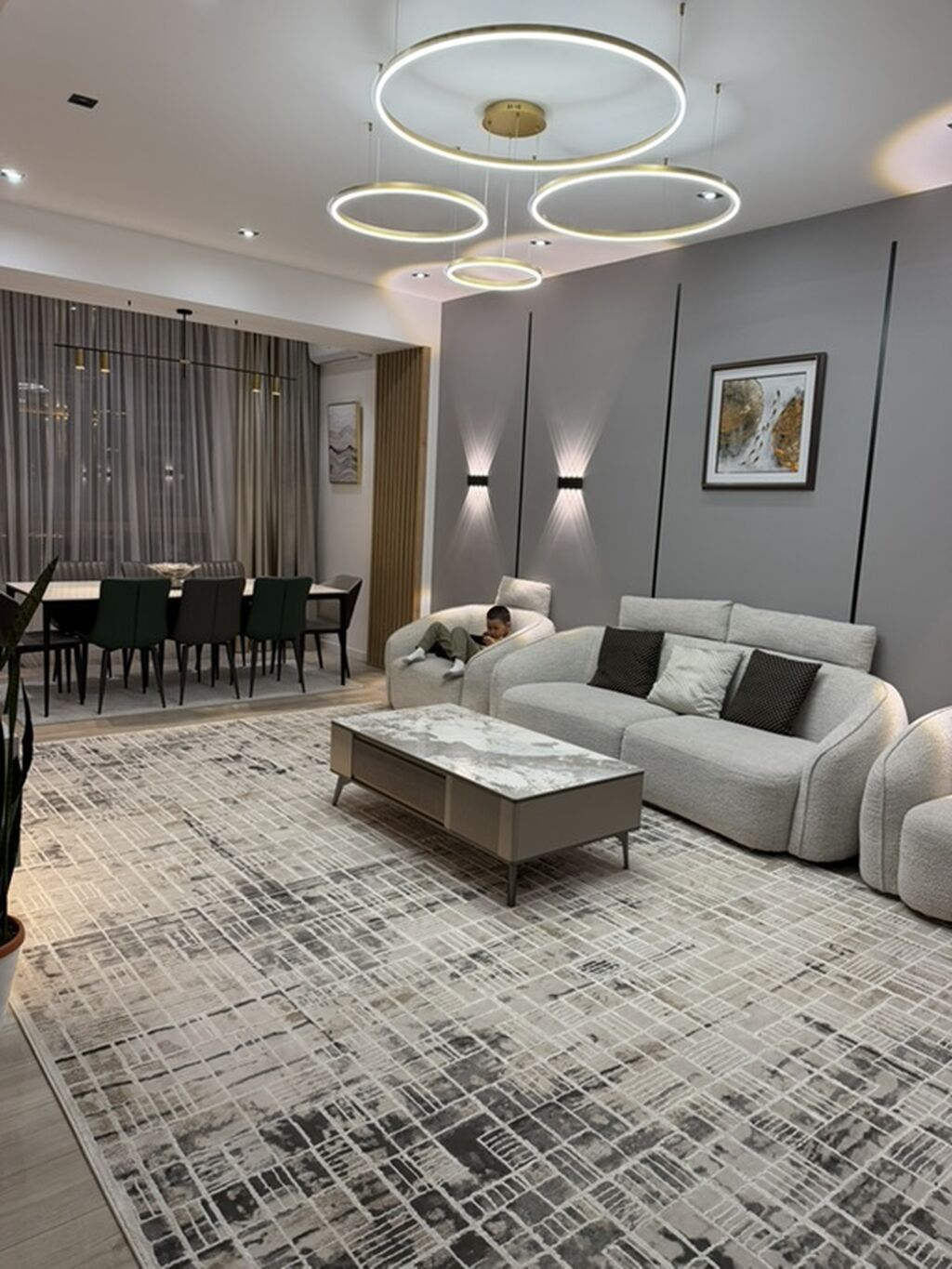 3 комнаты, 117 м², Ала-Арча ТРЦ Элитка, 4 этаж, Дизайнерский ремонт: фото 2