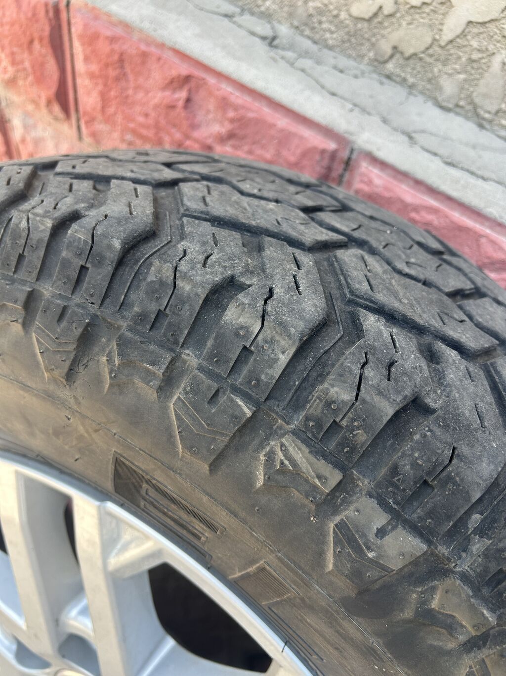 Комплект колес для внедорожника/пикапа - Размер шин: 265/70 R18 - — фото 2