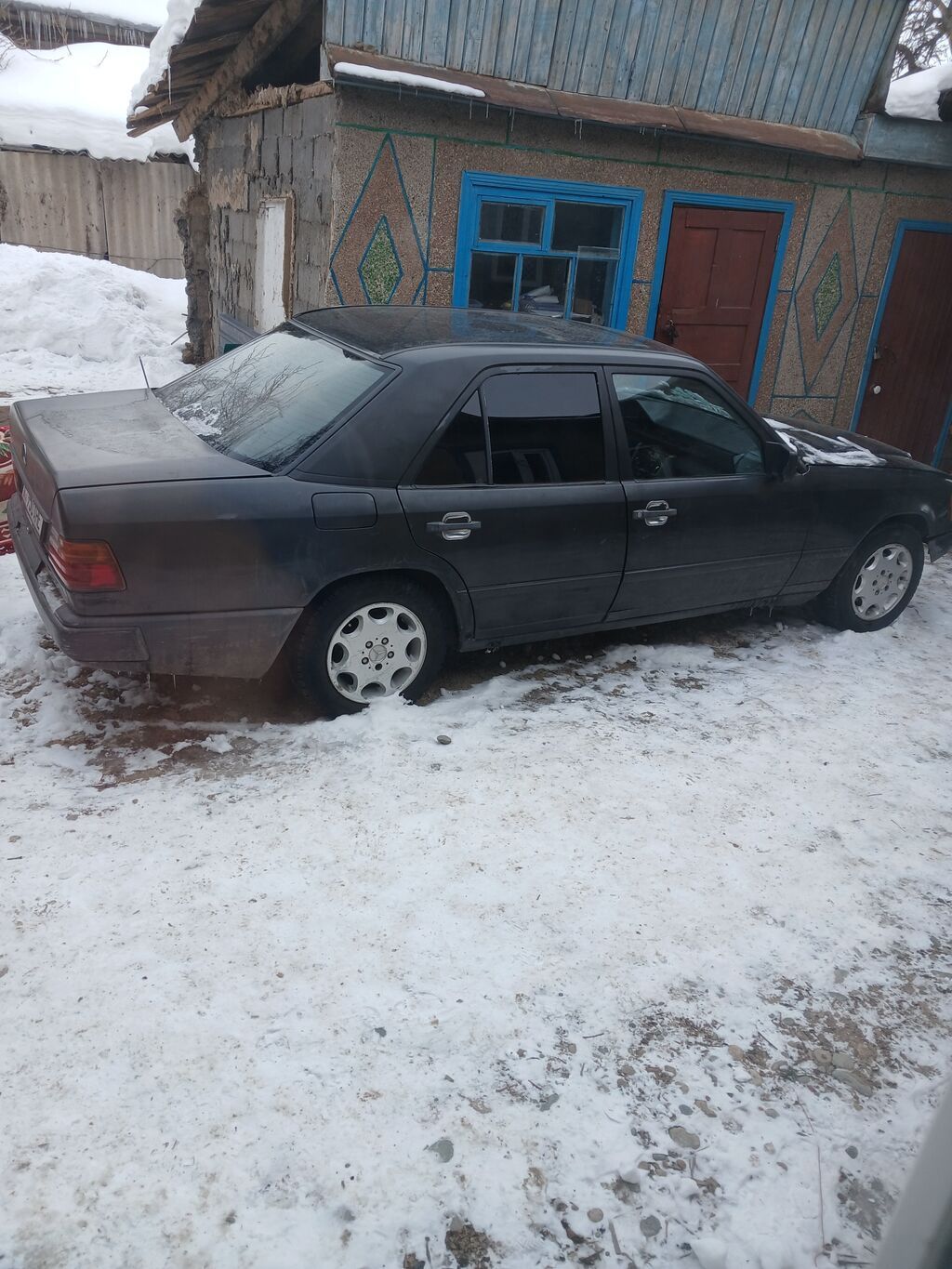 Mercedes-Benz W124