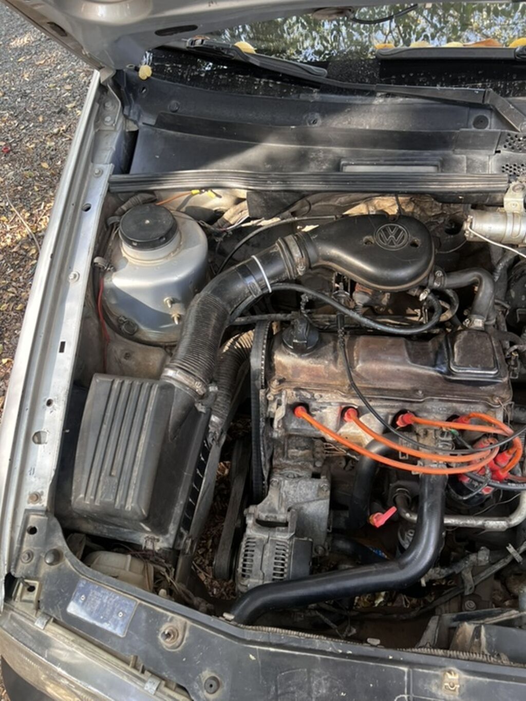 Volkswagen Vento: 1993 г., 1.8 л, Механика, Бензин, Седан: фото 7