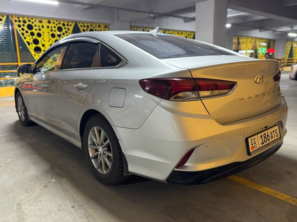Hyundai Sonata: 2017 г., 2 л, Автомат, Газ, Седан: фото 8