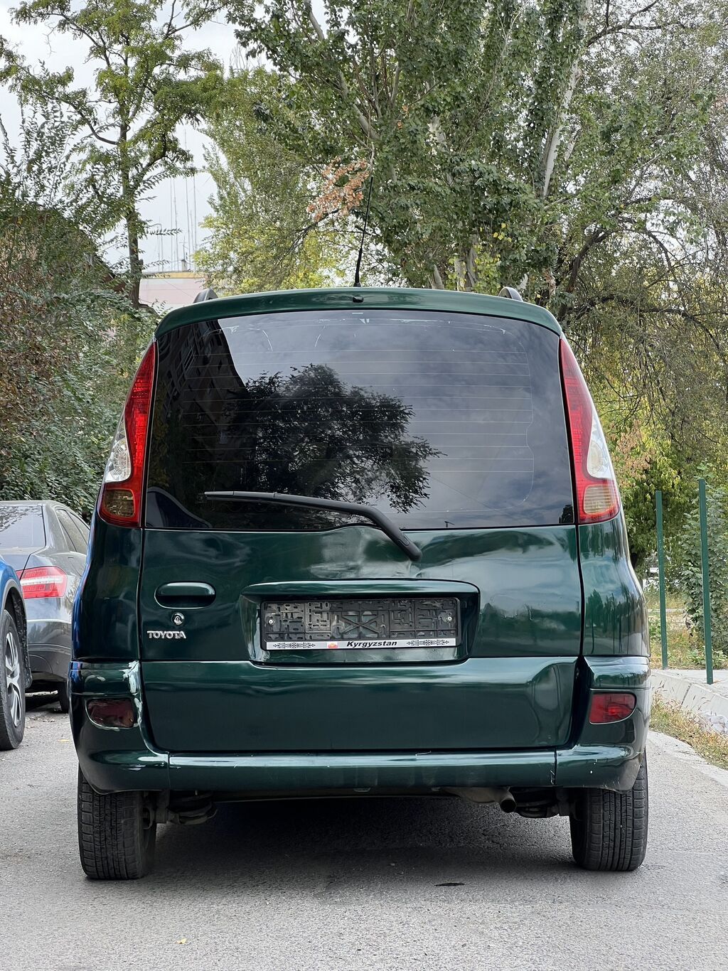Toyota Yaris Verso: 2003 г., 1.5 л, Автомат, Бензин, Минивэн: фото 5