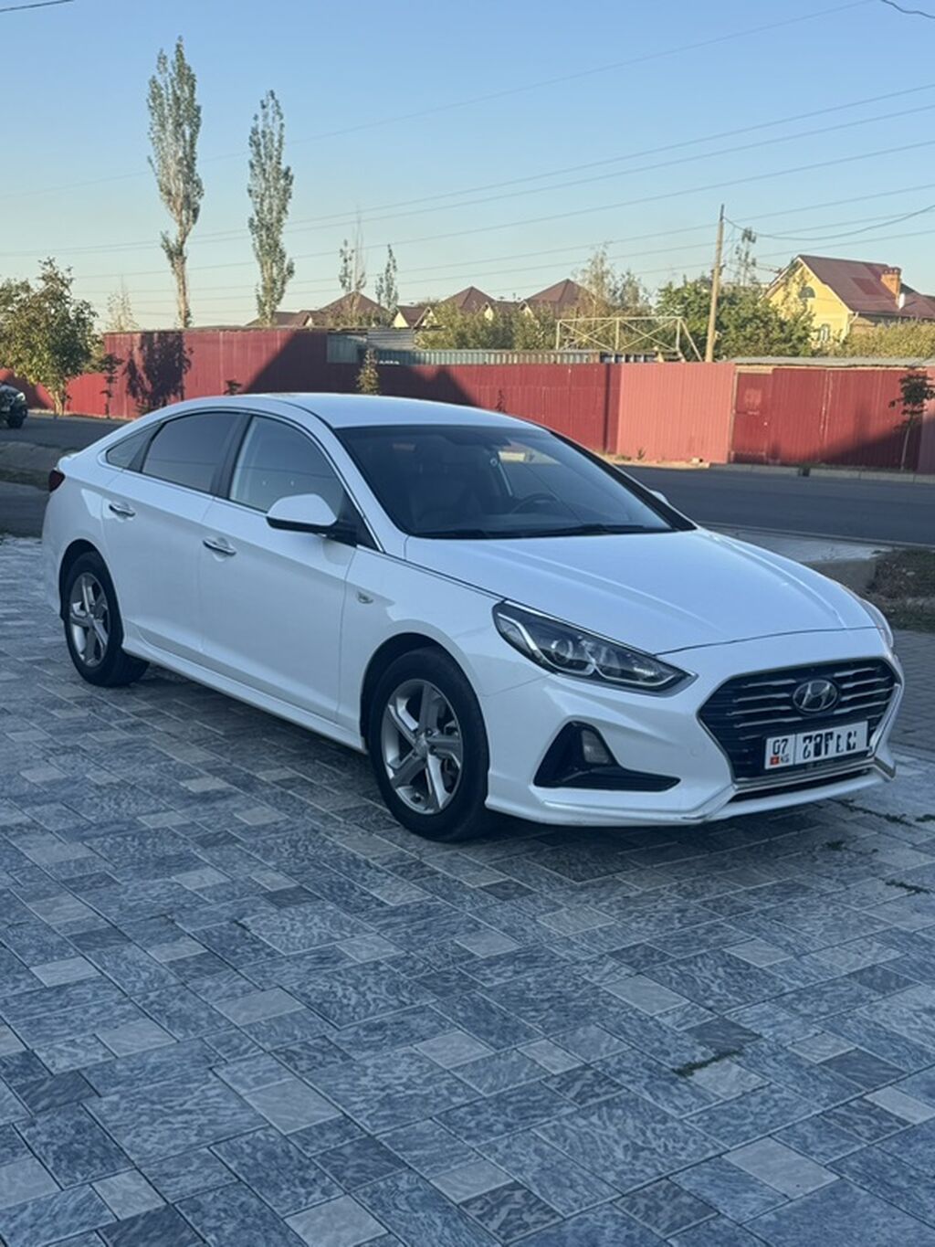 Hyundai Sonata: 2018 г., 2 л, Автомат, Газ, Седан: фото 2