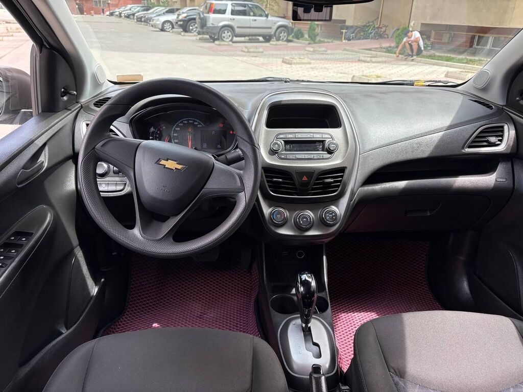 Chevrolet Spark: 2020 г., 1 л, Бензин, Хэтчбэк: фото 4