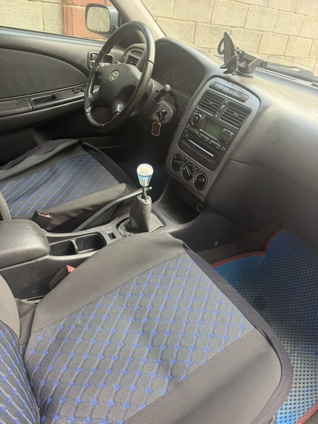 Toyota Avensis: 2003 г., 0.2 л, Механика, Дизель, Универсал: фото 3