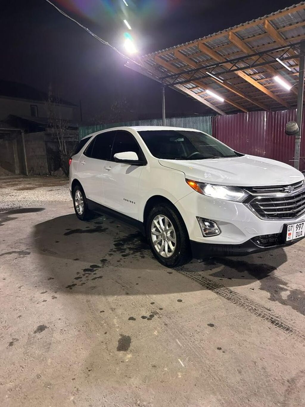 Chevrolet Equinox: 2018 г., 1.5 л, Автомат, Бензин, Кроссовер: фото 4