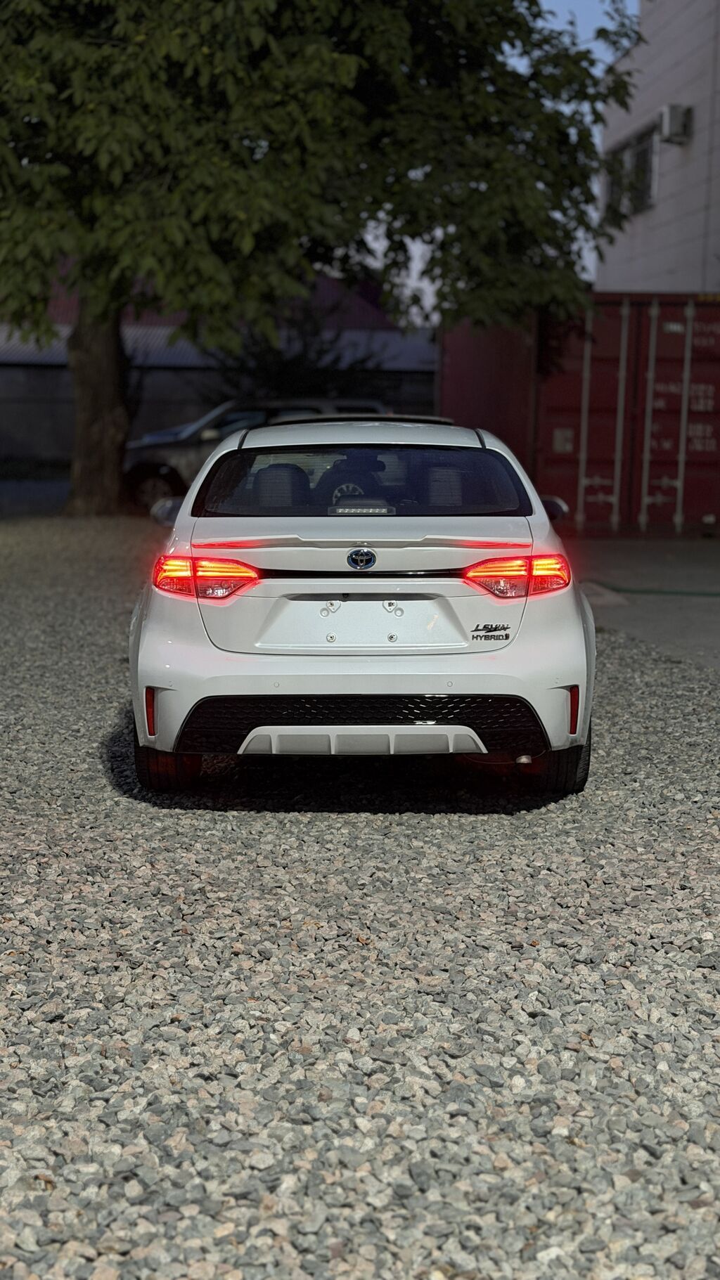 Toyota Levin: 2021 г., 1.8 л, Вариатор, Гибрид, Седан: фото 4