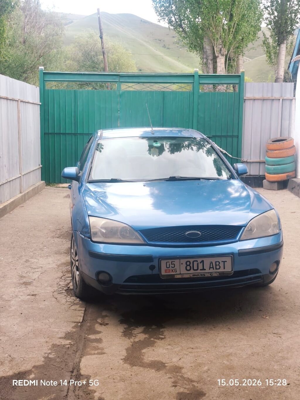 Ford Mondeo: 2001 г., 2 л, Механика, Бензин, Седан: фото 1