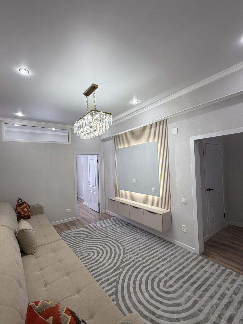 2 комнаты, 63 м², Элитка, 13 этаж, Дизайнерский ремонт: фото 2