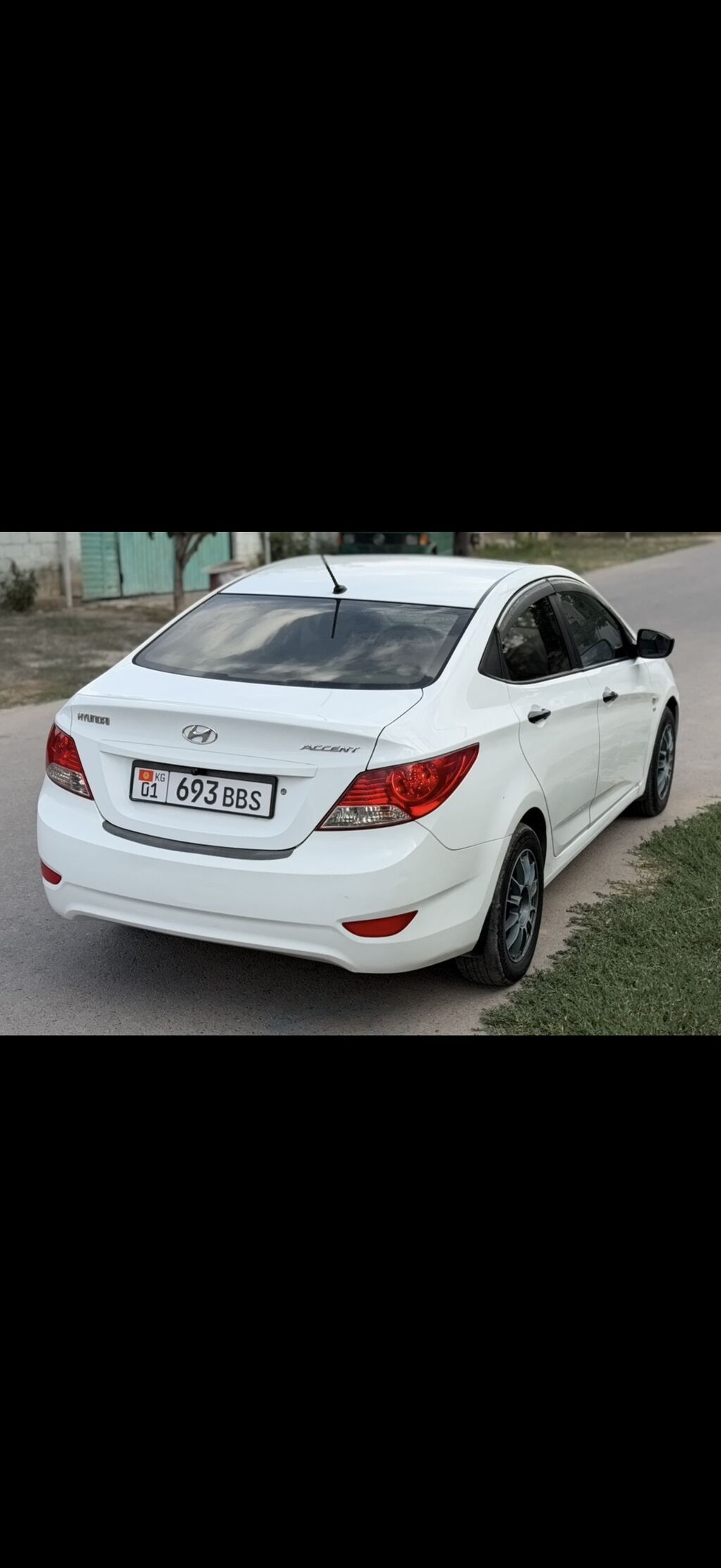 Hyundai Accent: 2013 г., 1.6 л, Автомат, Бензин, Седан: фото 7