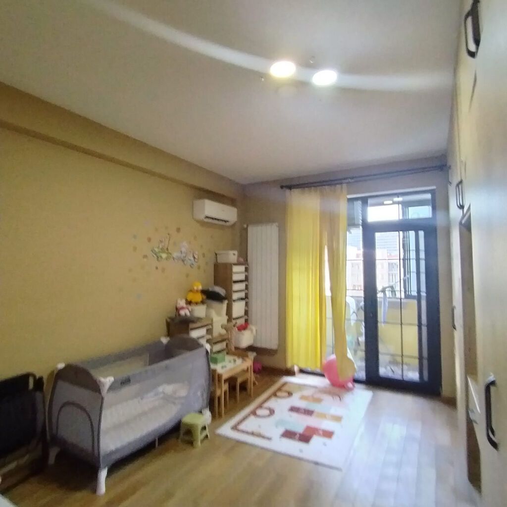 4 otaqlı, Yeni tikili, 138 kv. m