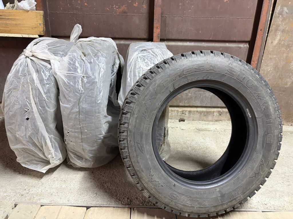 Продаю 4 шины MAXXIS 205/70 R15 комплектом. Бренд: MAXXIS Размер: фото 2