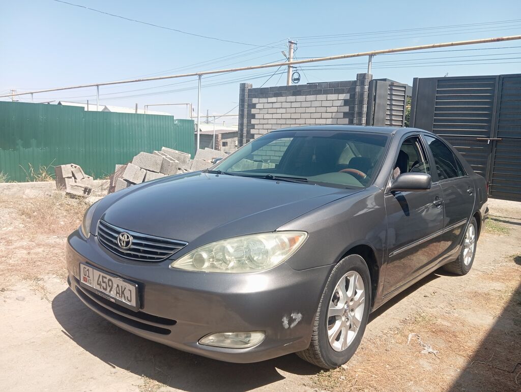Toyota Camry: 2005 г., 2.4 л, Автомат, Бензин, Седан: фото 2