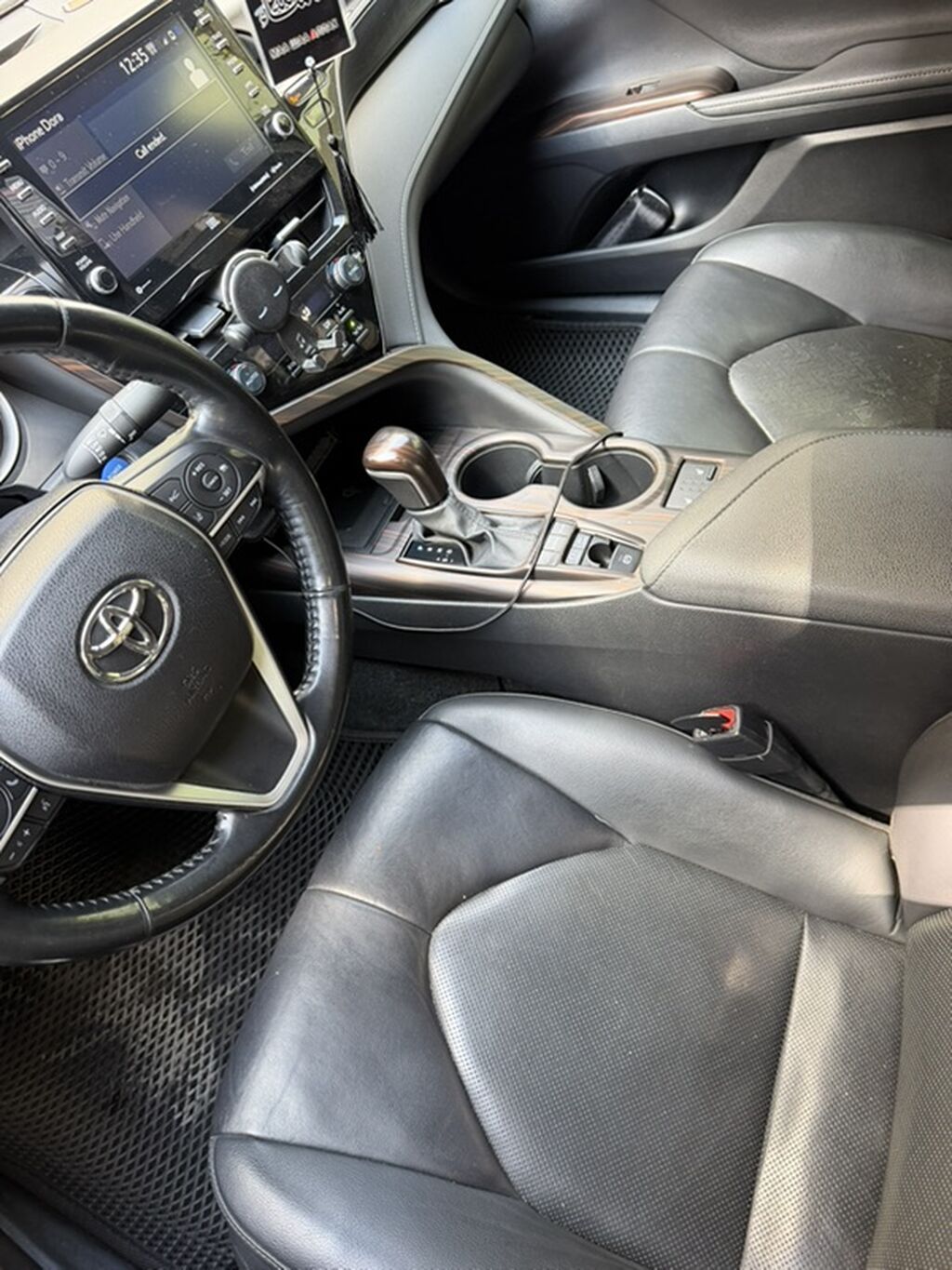 Toyota Camry: 2020 г., Гибрид, Седан: фото 5