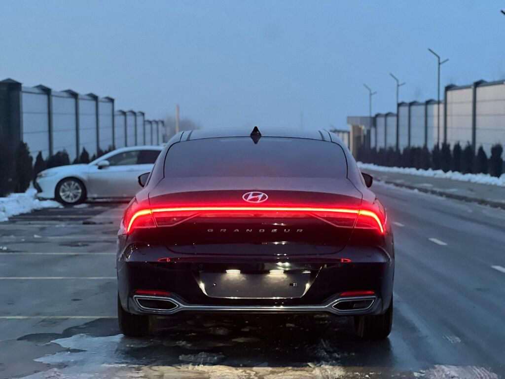 Hyundai Grandeur: 2020 г., 2 л, Автомат, Бензин, Седан: фото 3