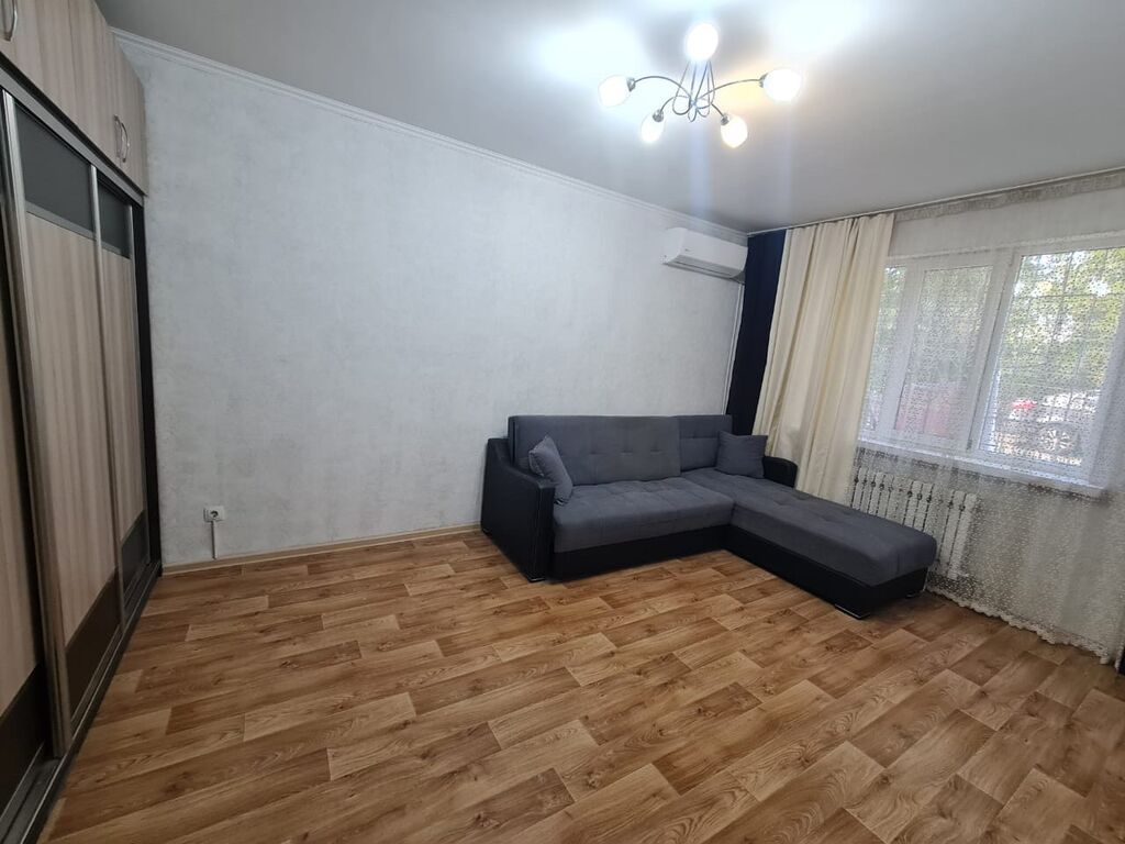 1 комната, 46 м², 11 мкр Элитка, 1 этаж, Свежий ремонт: фото 1
