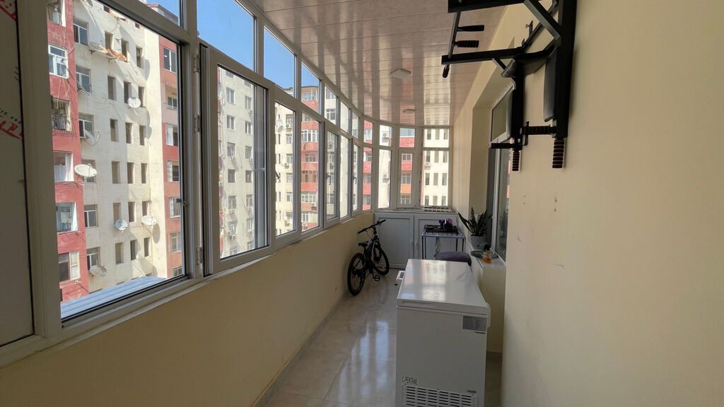 4 otaqlı, Yeni tikili, 135 kv. m