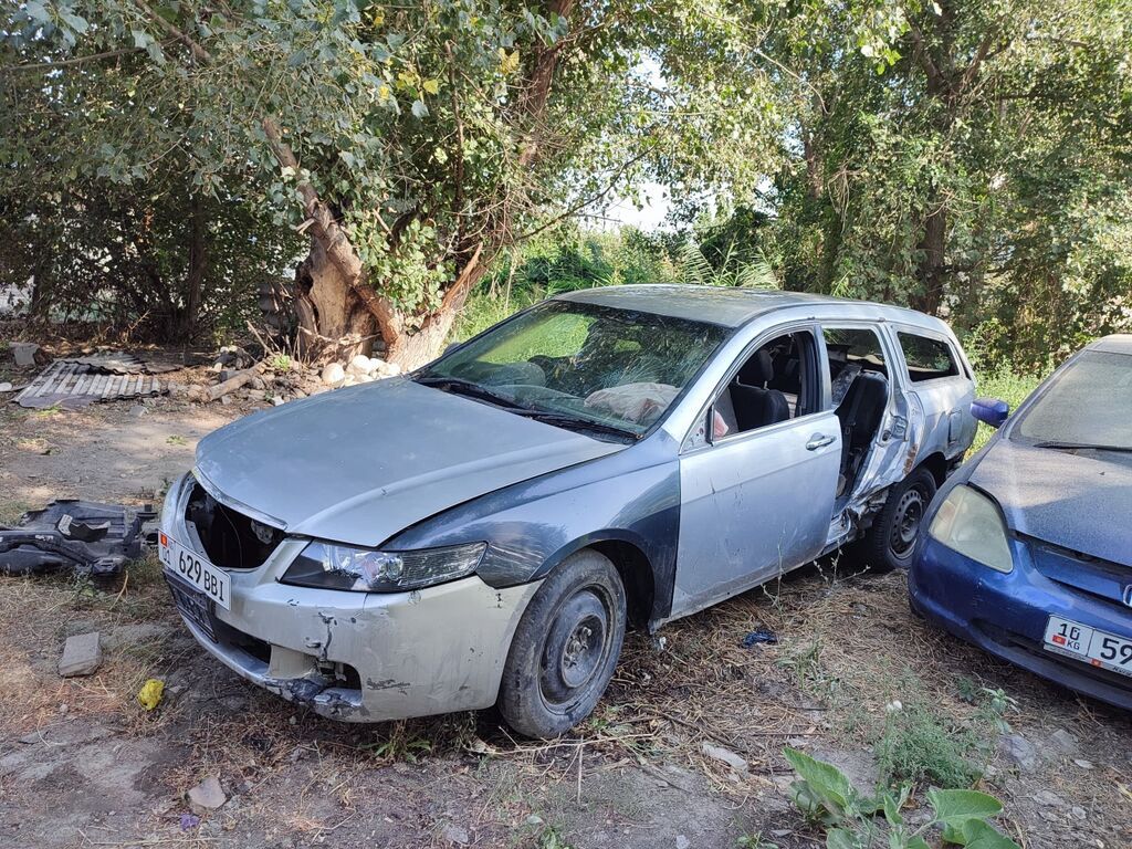 Honda Accord: 2003 г., 2.4 л, Автомат, Бензин, Универсал: фото 2