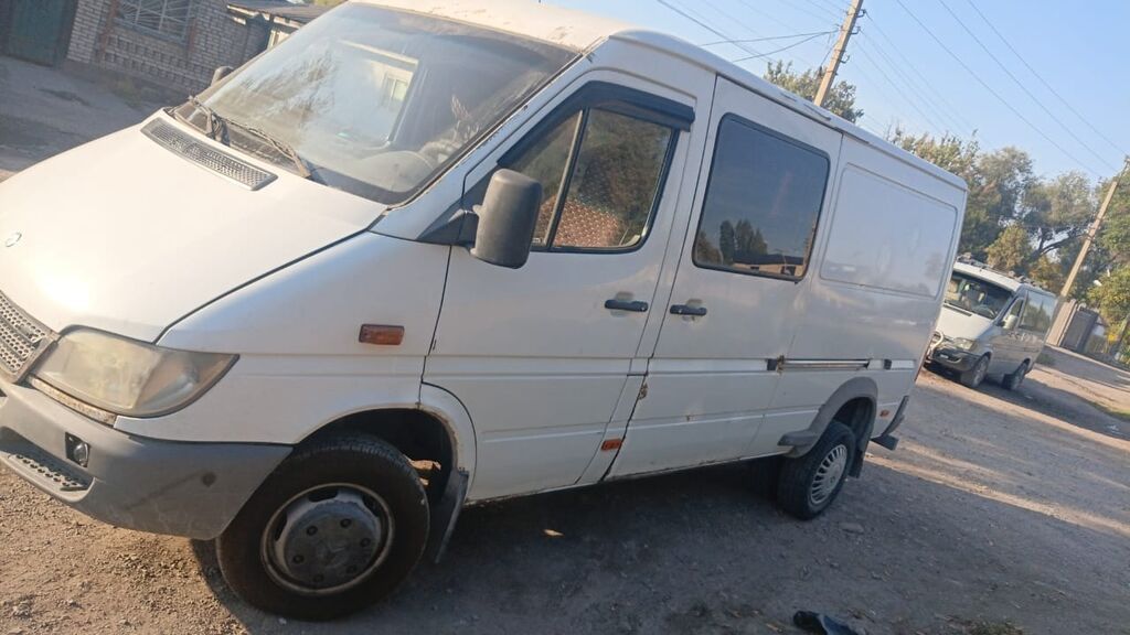 Mercedes-Benz Спринтер: 2006 г., 2.7 л, Механика, Дизель, Бус: фото 2