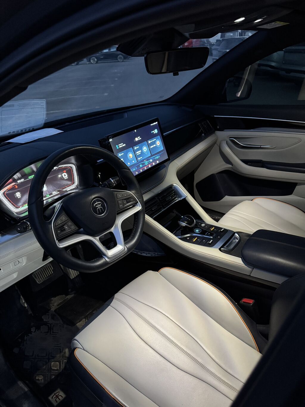 BYD Song Plus: 2022 г., 0.1 л, Автомат, Электромобиль, Внедорожник: фото 7