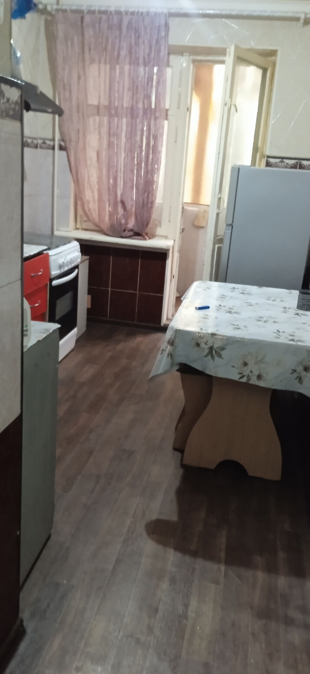 Сдаётся квартира с мебелировкой и базовой техникой. Планировка и: фото 2