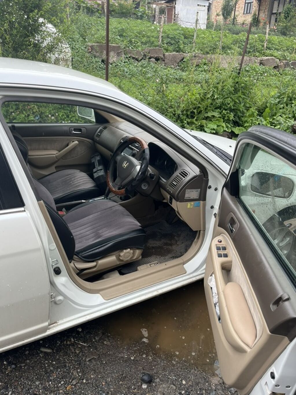 Honda Civic: 2003 г., 1.7 л, Вариатор, Бензин, Седан: фото 3
